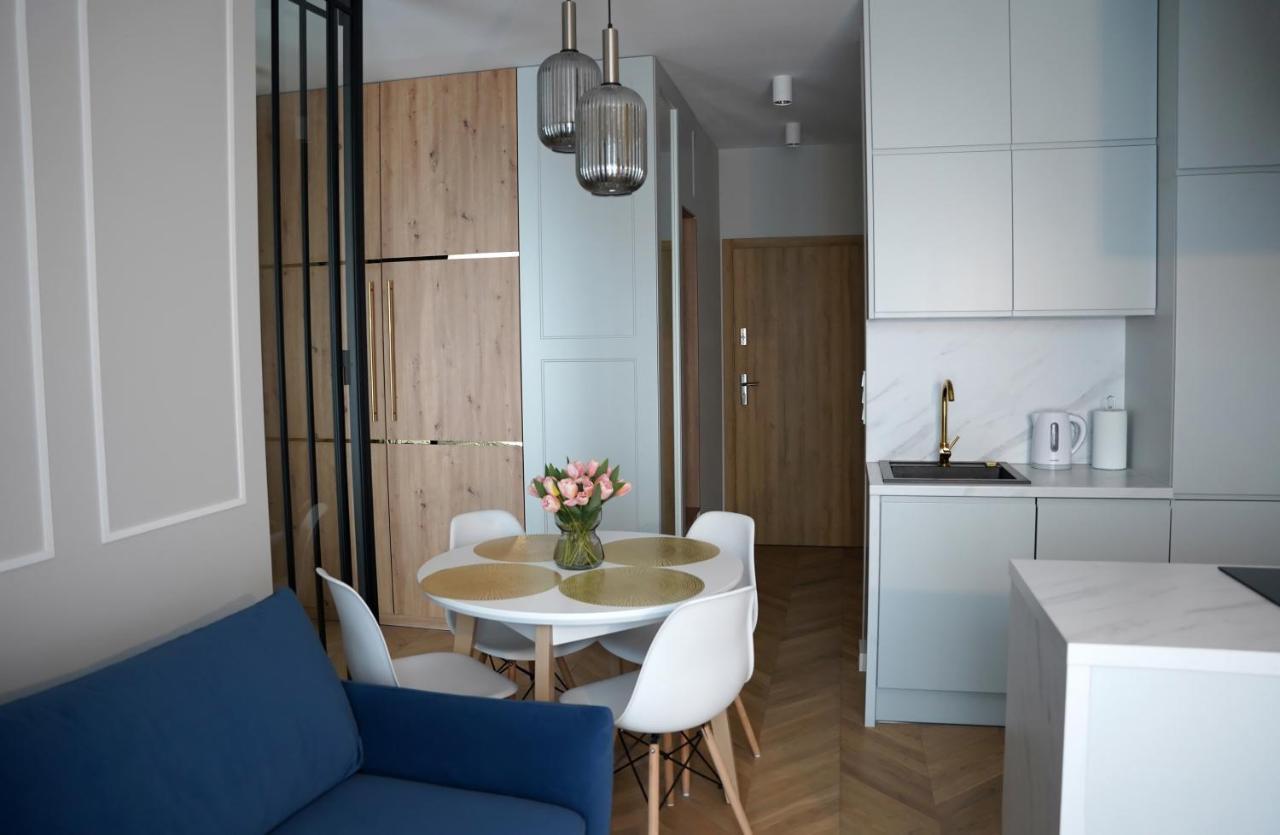 Apartamenty Metro Targowek 27 华沙 外观 照片