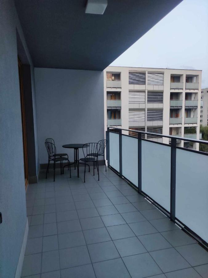Apartamenty Metro Targowek 27 华沙 外观 照片