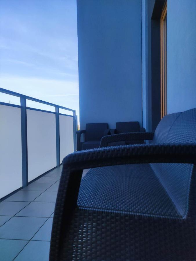 Apartamenty Metro Targowek 27 华沙 外观 照片